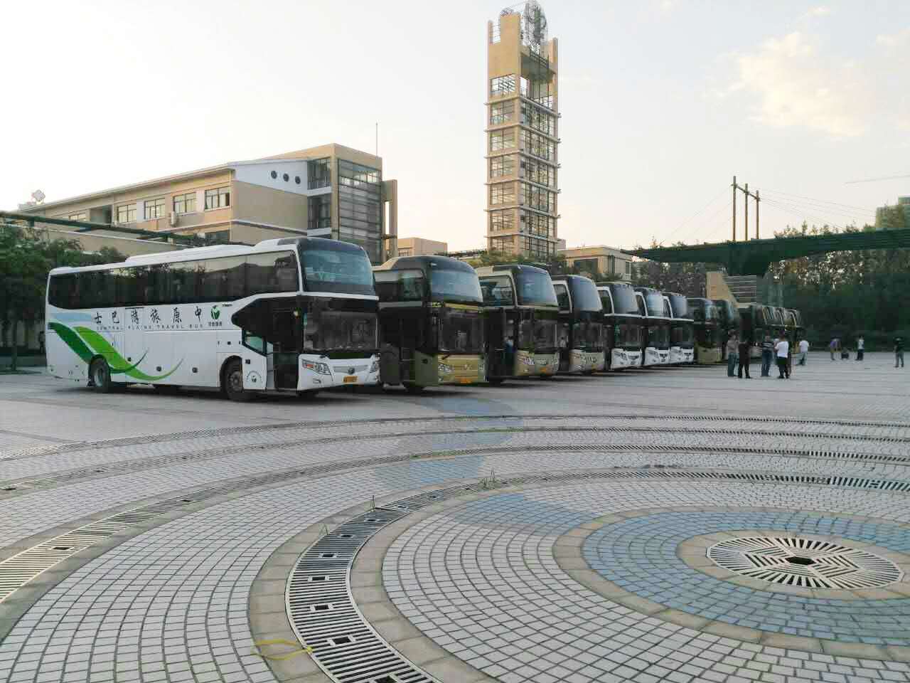坐旅游大巴哪個位置最安全? 坐旅游大巴哪個位置最安全?